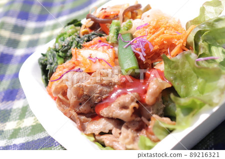 Appetizing lunch Appetizing lunch 89216321