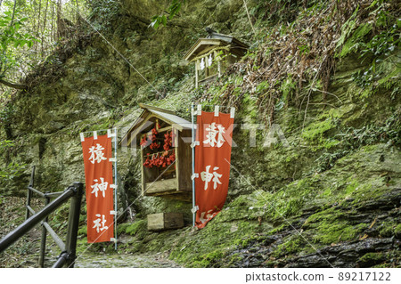 Nakayama Shrine, Saru Shrine, Tsuyama City, Okayama Prefecture 89217122