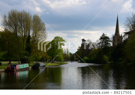 埃文河畔斯特拉特福 89217501