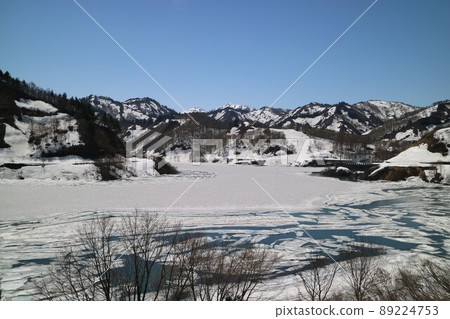 Snow flow Aburumagawa Dam 89224753