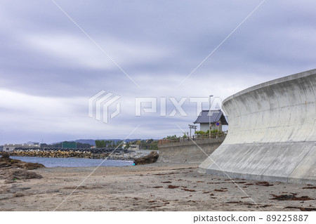 Seawall on the Hatsuzaki coast, Hitachi City, Ibaraki Prefecture Seawall on the Hatsuzaki coast, Hitachi City, Ibaraki Prefecture 89225887