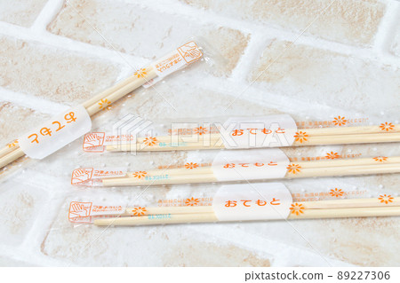一次性筷子筷子一次性筷子木頭一次性一次性筷子薄膜日本塑料 一次性筷子筷子一次性筷子木頭一次性一次性筷子薄膜日本塑料 89227306
