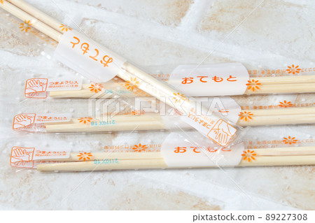 一次性筷子筷子一次性筷子木頭一次性一次性筷子薄膜日本塑料 一次性筷子筷子一次性筷子木頭一次性一次性筷子薄膜日本塑料 89227308