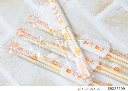 一次性筷子筷子一次性筷子木頭一次性一次性筷子薄膜日本塑料 一次性筷子筷子一次性筷子木頭一次性一次性筷子薄膜日本塑料 89227309