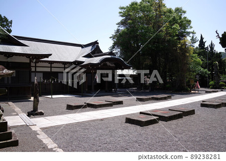 Shirahama Shrine 89238281