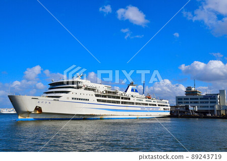 Sado Kisen Car Ferry Okesa Maru (Niigata Prefecture) Sado Kisen Car Ferry Okesa Maru (Niigata Prefecture) 89243719