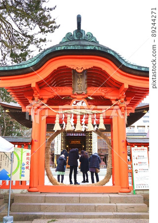 神社的大門 89244271