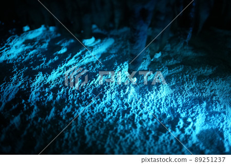 石灰岩洞 石灰岩洞 89251237