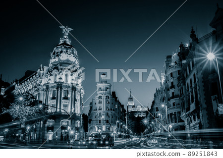 Rays of traffic lights on Gran via street, main shopping street in Madrid at night. Spain, Europe Rays of traffic lights on Gran via street, main shopping street in Madrid at night. Spain, Europe 89251843