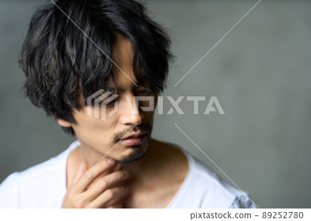 Beauty young man 89252780