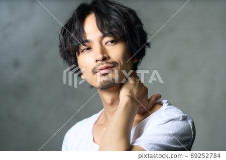 美麗的年輕人 美麗的年輕人 89252784