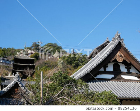 從法堂寺院內看到的千光寺(廣島縣尾道市) 從法堂寺院內看到的千光寺(廣島縣尾道市) 89254136