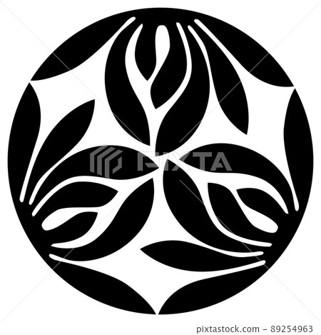 這是一個家族的徽章。它被稱為三片蘭花。 89254963