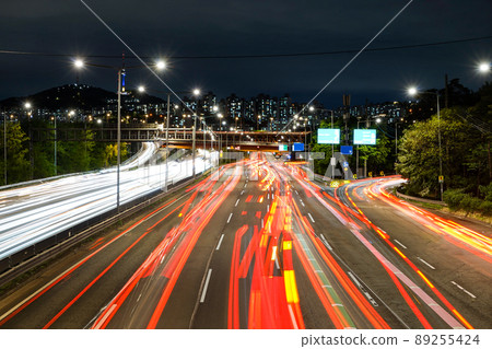 韓國首爾高速公路夜景 89255424