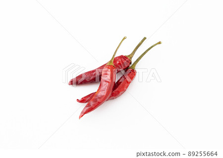 辣椒白色背景 89255664