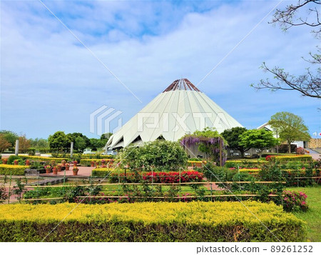 Izumi Municipal Tsuru Museum Crane Park Izumi Garden Scenery 89261252