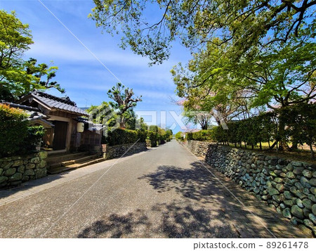泉文本武士宅邸 武藏宅邸 周圍景色 綠意盎然的時候 泉文本武士宅邸 武藏宅邸 周圍景色 綠意盎然的時候 89261478