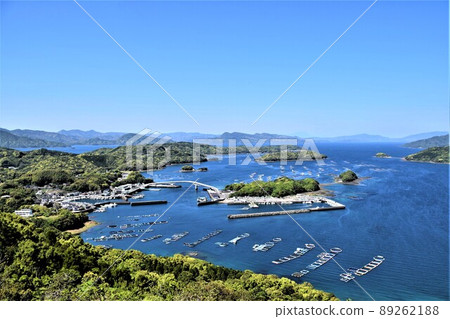 鹿兒島縣和泉郡長島町高野須，Hario 公園風景養殖筏群（日本釣魚：未來已來！） 89262188