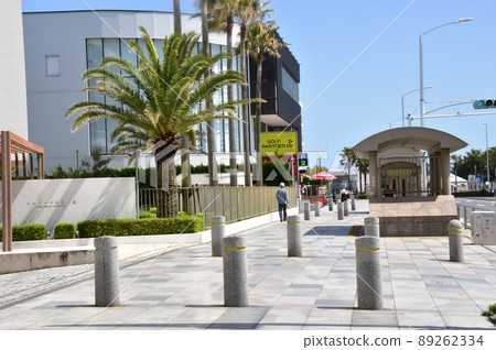 Fujisawa City, Kanagawa Prefecture National Highway No. 134, commercial facilities and Katase cityscape Fujisawa City, Kanagawa Prefecture National Highway No. 134, commercial facilities and Katase cityscape 89262334