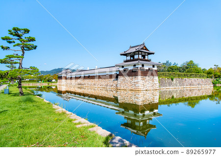 廣島城-太鼓塔和多聞塔- 89265977
