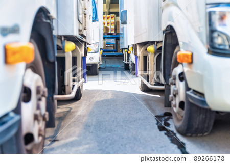 Logistics image track Logistics image track 89266178