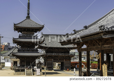 Saidaiji Kannonin Mie Tower and Niomon Okayama City, Okayama Prefecture Saidaiji Kannonin Mie Tower and Niomon Okayama City, Okayama Prefecture 89272078