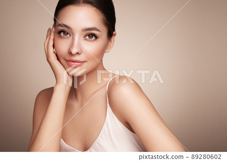 Portrait beautiful young woman with clean fresh skin 89280602
