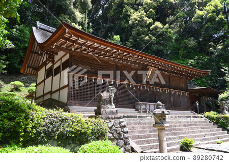 我在四月參觀的宇治市世界遺產宇治上神社的國寶本社很漂亮 我在四月參觀的宇治市世界遺產宇治上神社的國寶本社很漂亮 89280742