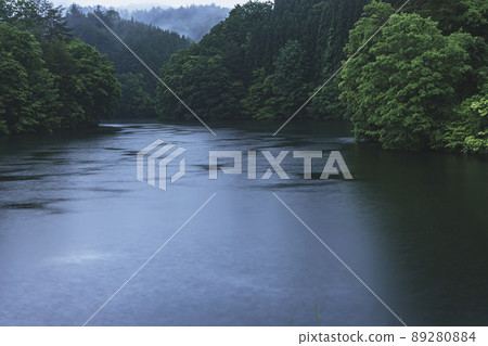 200619 Dam lake z016 89280884