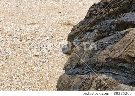 Sandstone and mudstone formations Sandstone and mudstone formations 89285263