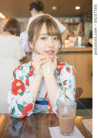 浴衣女性肖像 浴衣女性肖像 89287568