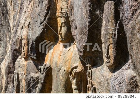 Statue on Sri Lanka 89289843