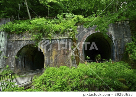 Kumanotaira Station on the Apt Road near the Usui Pass Yokogawa, the site of the former Shin-Etsu Line abandoned line 89293653