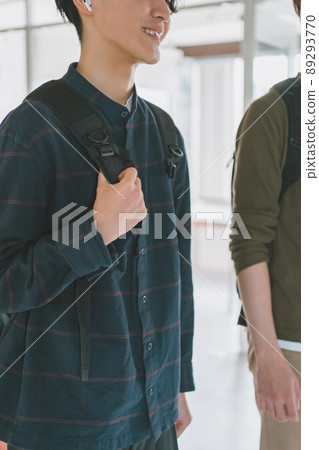 College student / vocational school student College student / vocational school student 89293770