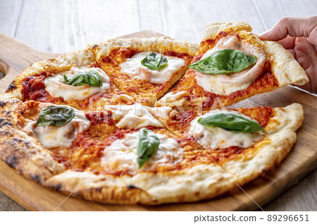 Pizza Margherita 89296651