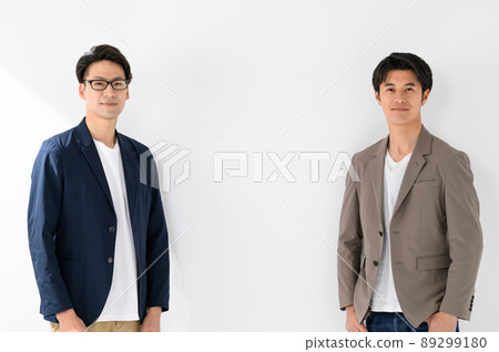 Two men, portrait businessman Two men, portrait businessman 89299180