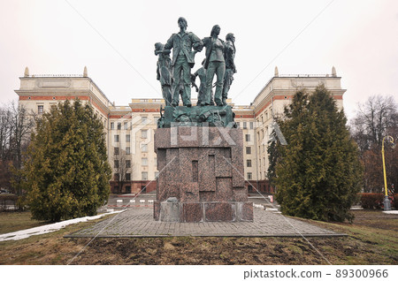 monument of student construction teams near the Moscow State University building in Moscow monument of student construction teams near the Moscow State University building in Moscow 89300966