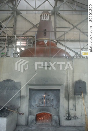 Nikka Whiskey Yoichi Distillery Pot Still Nikka Whiskey Yoichi Distillery Pot Still 89301290