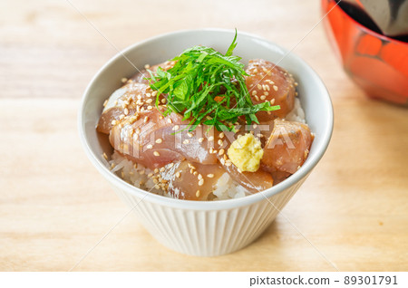 自創海鮮碗 89301791