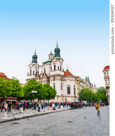 布拉格老城廣場聖尼古拉斯教堂 * 一些柔和的焦點 89304087