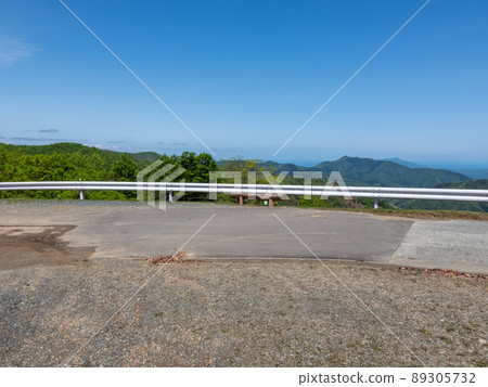 從雲海長椅上看到的沙場街道風景 從雲海長椅上看到的沙場街道風景 89305732