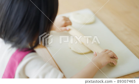 兒童烹飪（育兒、育兒、4歲、幫助） 89307465