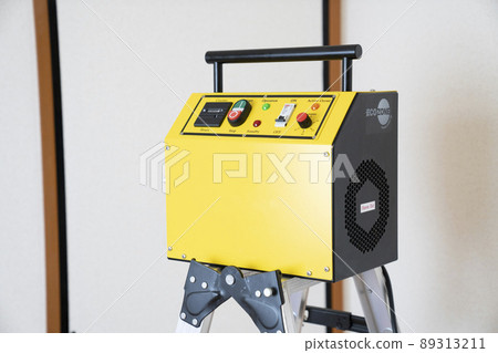 特殊清洗後用臭氧除臭劑除臭 89313211