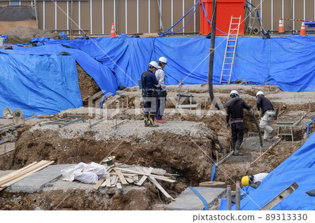Concrete placing work Concrete placing work 89313330