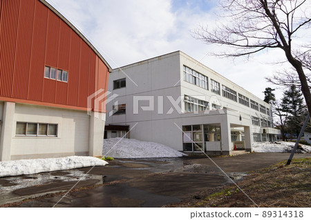 Yubari City Yubari Junior High School (closed) Yubari City Yubari Junior High School (closed) 89314318