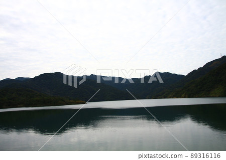 Mountain  89316116