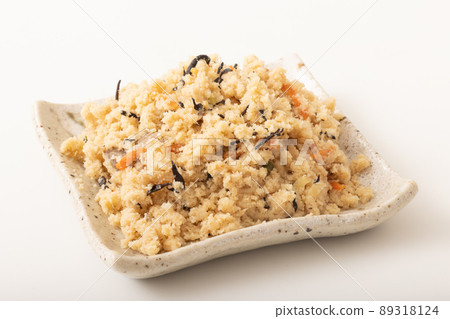 Seasoned okara (Unohana) 89318124