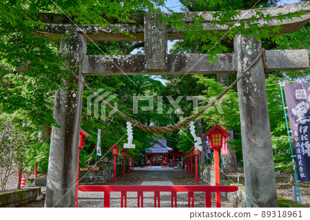 燒酒人物,日本最古老的郡山八幡神社 燒酒人物,日本最古老的郡山八幡神社 89318961