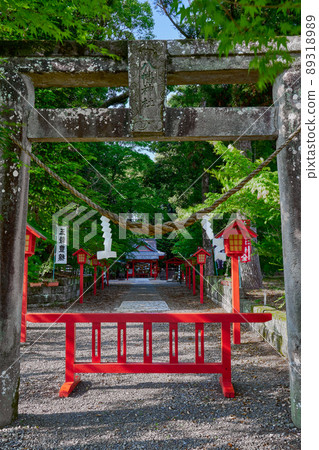 燒酒人物，日本最古老的郡山八幡神社 89318989