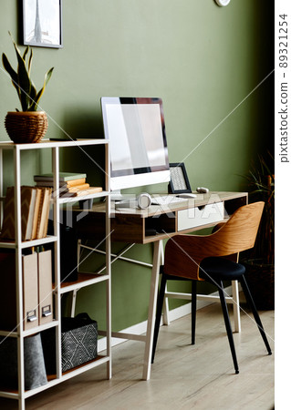 Eco Workplace on Green 89321254